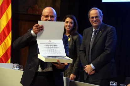 El equipo directivo y de accionistas del Grup SEGRE, ayer en el Palau de la Generalitat tras recibir el Premi Nacional de Comunicació 2019.