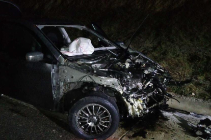 Uno de los vehículos implicados en el accidente mortal en Talavera.