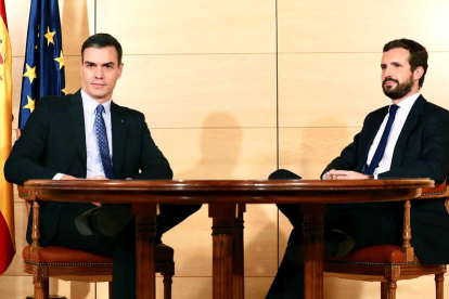 Sánchez demana l'abstenció al PP i el 'sí' a Cs si no volen que depengui d'ERC