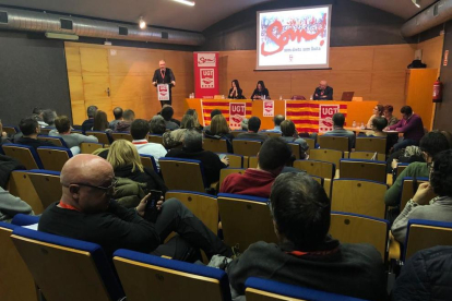 El comité territorial de la UGT de Lleida, reunido ayer.