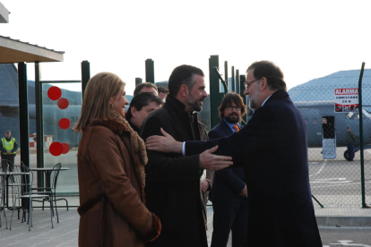 Los expresidentes español y andorrano (centro), durante la preparación de una reunión en Andorra en enero de 2015.