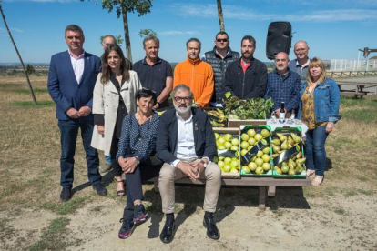 Una vintena de productors estrenen la marca Horta de Lleida