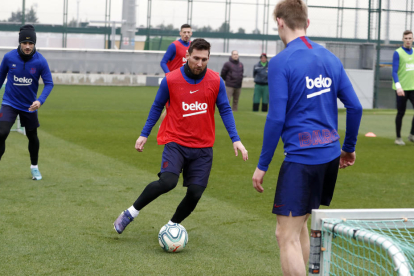 Messi, durant l’entrenament a la Ciutat Esportiva.