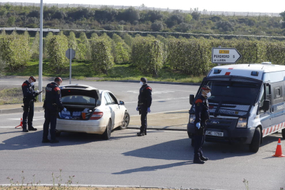 Els Mossos van fer nombrosos controls per evitar desplaçaments a segones residències.