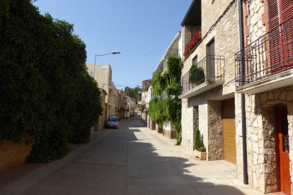 Una calle de Alcanó que se convertirá en escenario del juego.