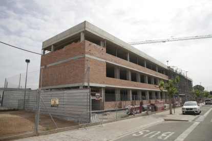 Imatge de les obres del nou institut de Torrefarrera.