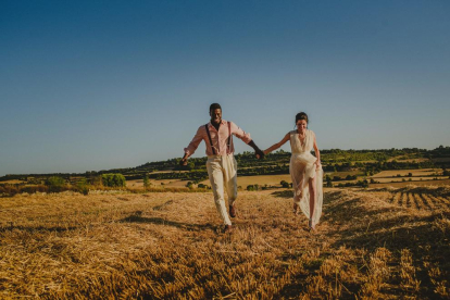 Las bodas pueden celebrarse en el campo o en un rincón singular a gusto de la pareja.