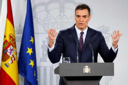 España entra en quirófano electoral