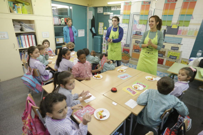 Imagen de una de las campañas de promoción del consumo de fruta entre escolares de Lleida.