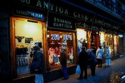 La histórica camisería Xancó de La Rambla de Barcelona cierra tras 200 años