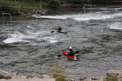 La ‘nueva normalidad’ en el rafting implicará tomar la temperatura a todos los clientes. 