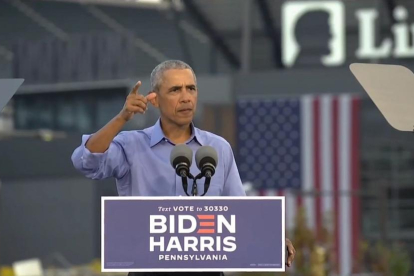 El expresidente Barack Obama durante su primer acto oficial de campaña en favor de Joe Biden.