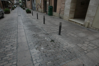 Imatge del carrer Democràcia de Lleida.