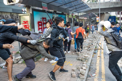 Pekín cuestiona la independencia judicial de Hong Kong
