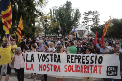 Más de 700 personas rechazan en Lleida las detenciones de nueve miembros de los CDR