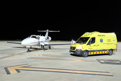 L’aeroport d’Alguaire va allargar el seu horari per rebre de matinada un equip extractor provinent d’un hospital de Madrid.