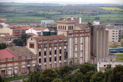 La Farinera Balcells de Tàrrega, un notable edificio modernista.