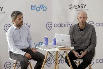 Cabify estudia llançar abans de juny una aplicació per demanar també taxis