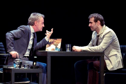 ‘El crédito’, amb Carlos Hipólito i Luis Merlo, a la ‘Teatroteca’ del ministeri de Cultura, i ‘Hamlet’, que pot veure’s al Lliure de Barcelona.