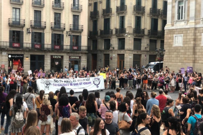 Imagen de archivo de una concentración de repulsa a las agresiones sexuales en Barcelona.