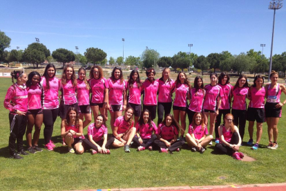 Formación del pasado año del equipo femenino del Lleida UA, que compite en Primera División.