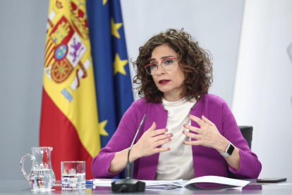  La ministra de Hacienda y portavoz del Gobierno, María Jesús Montero, tras el Consejo de Ministros.