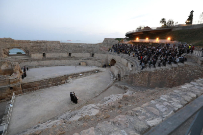 Un viacrucis en el anfiteatro de Tarragona inició ayer los actos de beatificación.  