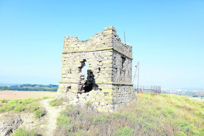 Restes d’una torre de telegrafia òptica construïda a mitjans del XIX.