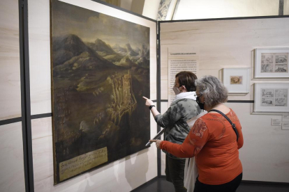 El óleo del ‘Sitio y toma de Alguaire’, estrella de la nueva exposición del Museu de Lleida, con grabados de la colección Gelonch, inaugurada ayer por el conseller Tremosa.