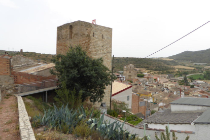 Vista del poble de Camarasa, a la Noguera.