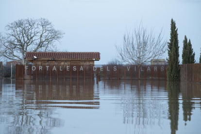 El yacimiento de Els Vilars de Arbeca, un ‘lago’ en enero de 2020 después de la tempestad Gloria.
