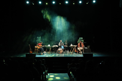 Imatge del concert ahir a la tarda al Teatre Municipal de Balaguer.