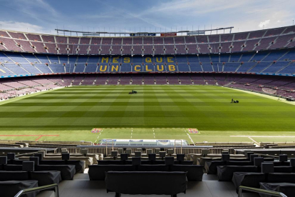 La tornada de públic als estadis de Primera divisió, com el Camp Nou, haurà d’esperar.