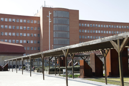 La agresión se produjo cerca del hospital Arnau de Vilanova. 
