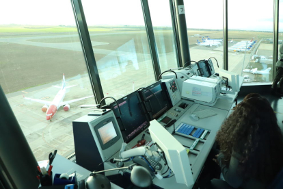 Vista desde la torre de control del aeropuerto de Alguaire el pasado mes de diciembre.