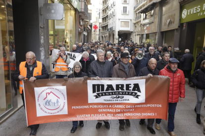 Imatge d’arxiu d’una protesta de la Marea Pensionista al centre de Lleida.