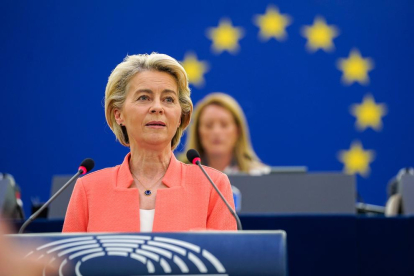 La presidenta de la Comissió Europea, Ursula Von der Leyen, durant el discurs de l'estat de la Unió Europea, a Estrasburg.