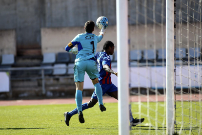 El Balaguer jugó un buen partido pero cayó al encajar el gol en el tiempo añadido. 