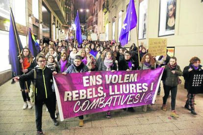 Una protesta en Lleida contra la violencia machista