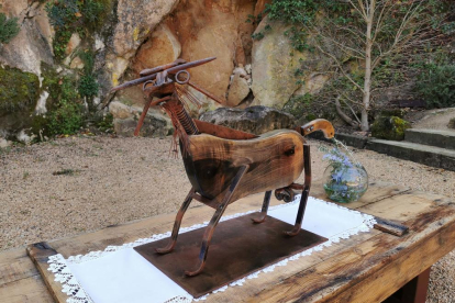 La ‘Cabreta del Montsec’ és una de les vint obres que Marcos va presentar ahir a internet.