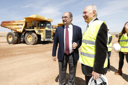 Lambán con el presidente de bonÀrea Agrupa, Jaume Alsina.