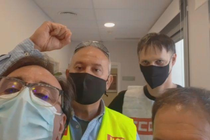 Funcionaris es tanquen a Justícia de Lleida per exigir una reunió amb la directora sobre la situació a la presó