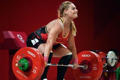 Lydia Valentin tuvo que competir en 87 kilogramos después de un cambio de normativa.