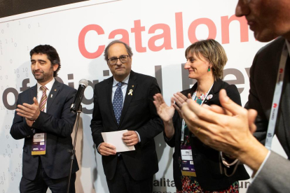 El rei Felip VI, Pedro Sáchez, Quim Torra i Ada Colau van posar junts a la inauguració de l’MWC.