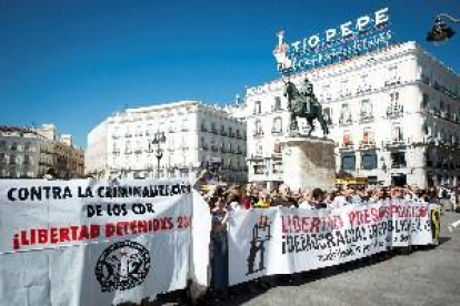 Cerca de un centenar de personas pide en Madrid la libertad de CDR detenidos