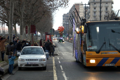 Els Reixos fan un recorregut sorpresa sense carrosses pels carrers principals de Lleida
