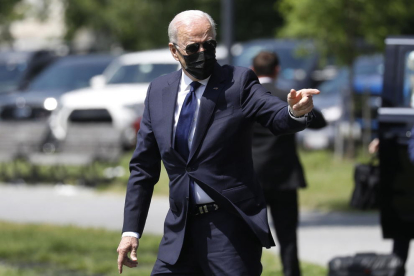El president dels EUA, Joe Biden, a l’arribar a Tulsa.