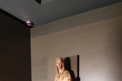 La Maria Magdalena del XIV luce desde ayer en su nueva ubicación.