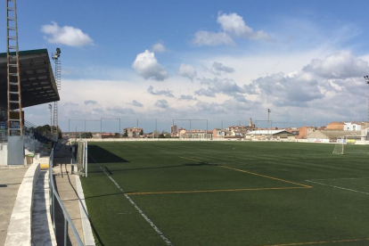 Este es el antiguo campo de tierra donde se ubicará el nuevo de fútbol 7.