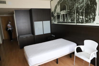 Imagen de una de las 80 habitaciones del hotel Nastasi, que reabrirá tras un mes.